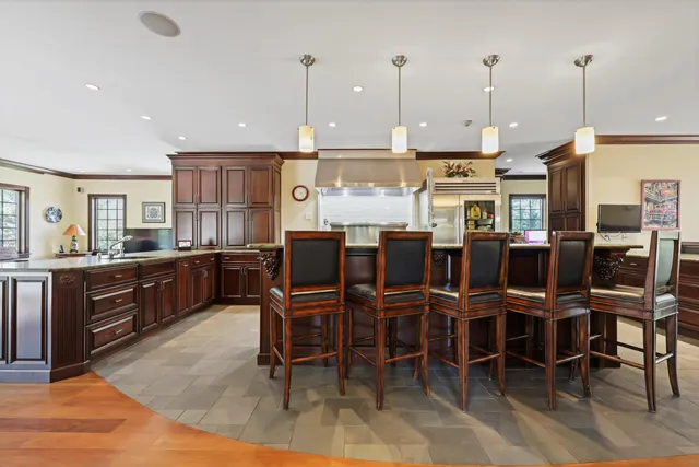 $5,600,000 | 1511 Carroll Lane, Chattanooga, TN 37405