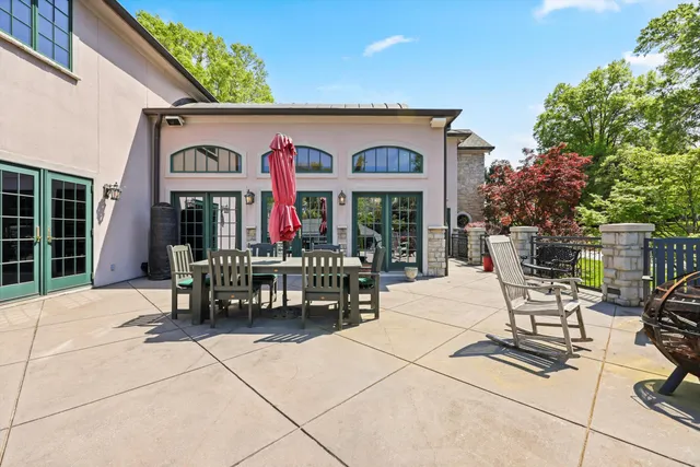 $5,600,000 | 1511 Carroll Lane, Chattanooga, TN 37405