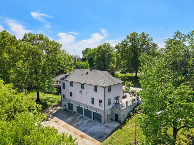 $5,600,000 | 1511 Carroll Lane, Chattanooga, TN 37405