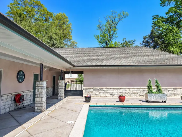 $5,600,000 | 1511 Carroll Lane, Chattanooga, TN 37405