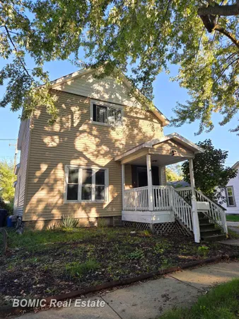 $99,900 | 413 Franklin Street, Bay City, MI 48708