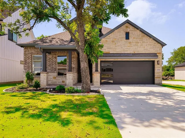 $574,900 | 2314 Cales Drive, Arlington, TX 76013
