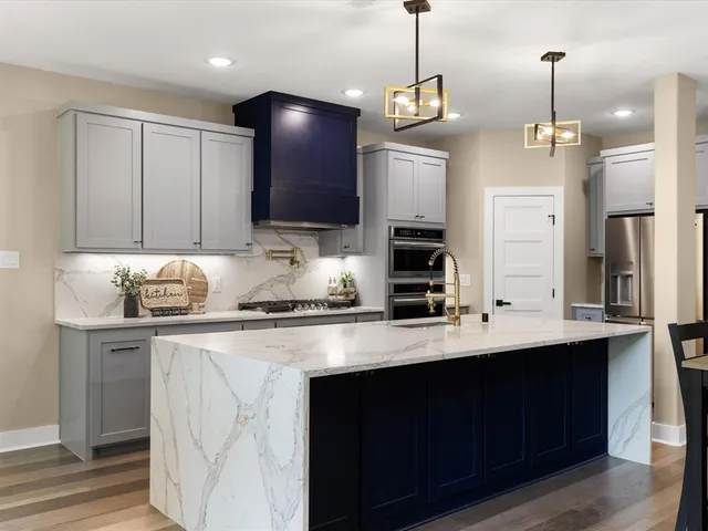 $574,900 | 2314 Cales Drive, Arlington, TX 76013