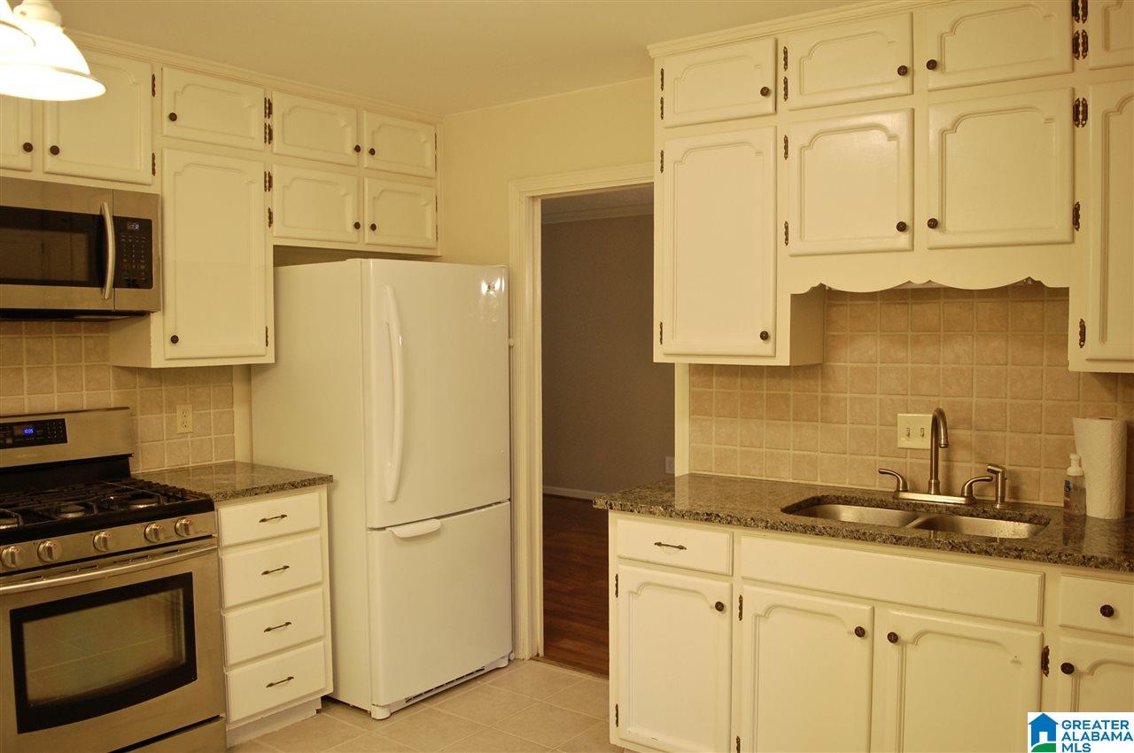 3575 Valley Circle Birmingham, AL 35243 - Photo 6 of 20