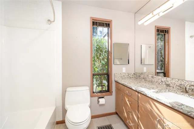 $2,050,000 | 4103 106th Place Northeast, Kirkland, WA 98033