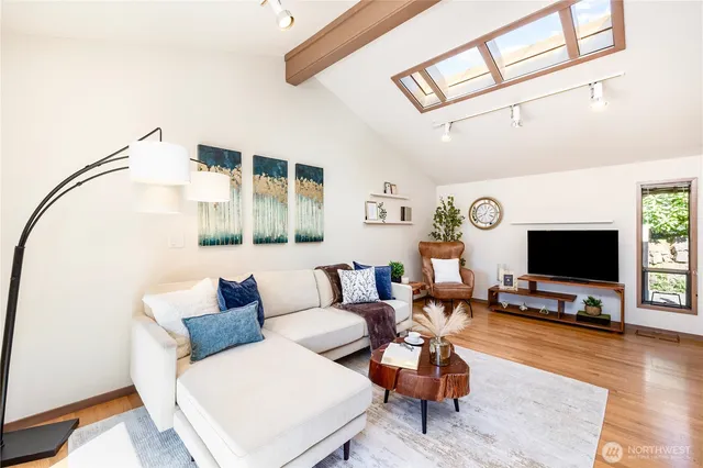 $2,050,000 | 4103 106th Place Northeast, Kirkland, WA 98033