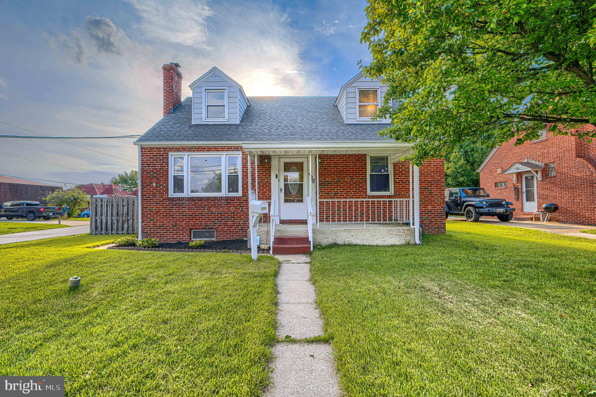 400 Celeste Avenue Baltimore, MD 21221 - Photo 1 of 37