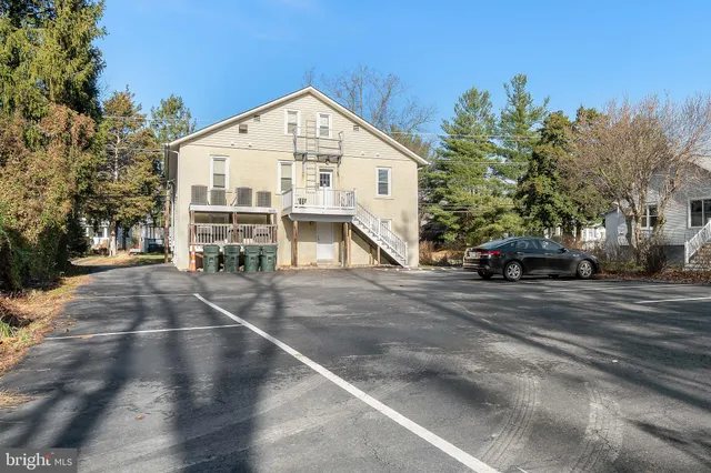 $1,250 | 306 East Cecil Avenue, Unit 3, North East, MD 21901