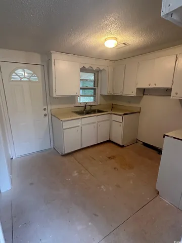 $70,000 | 303 Leroy Bethea Street, Mullins, SC 29574