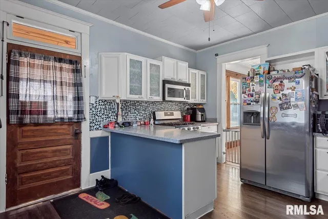 $179,900 | 709 Louisa Street, Illiopolis, IL 62539