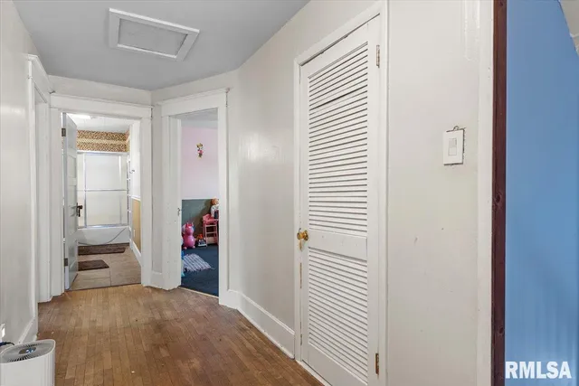 $179,900 | 709 Louisa Street, Illiopolis, IL 62539