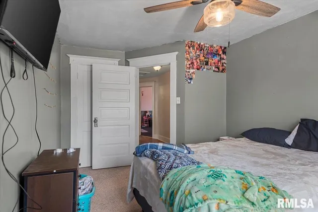 $179,900 | 709 Louisa Street, Illiopolis, IL 62539