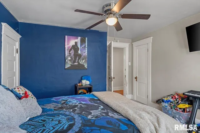 $179,900 | 709 Louisa Street, Illiopolis, IL 62539