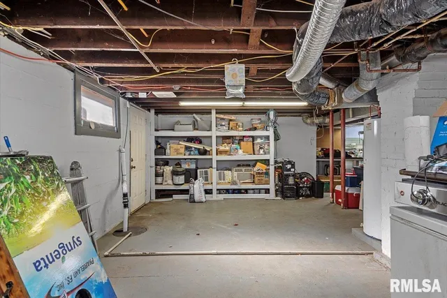 $179,900 | 709 Louisa Street, Illiopolis, IL 62539