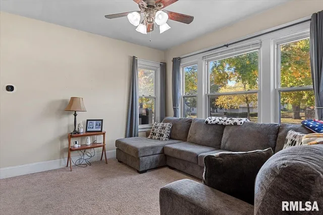 $179,900 | 709 Louisa Street, Illiopolis, IL 62539