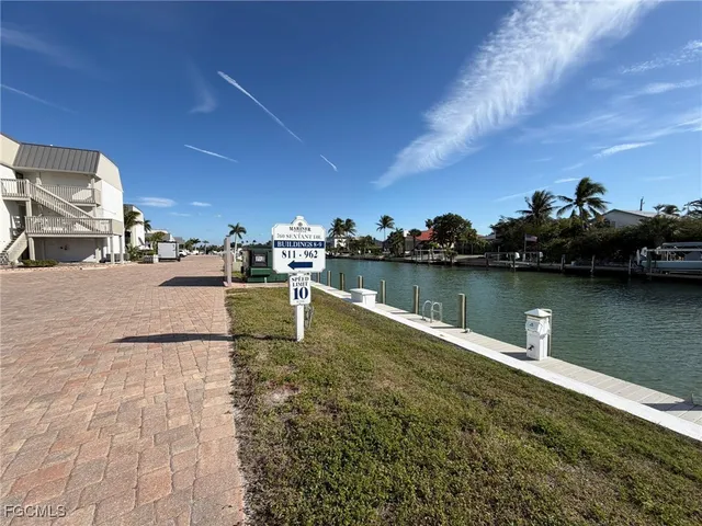 a view of a lake with houses