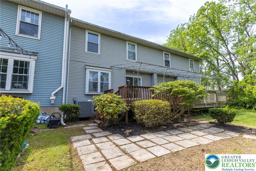 896 Briarstone Road Bethlehem, PA 18017 - Photo 25 of 26 a front view of a house with garden