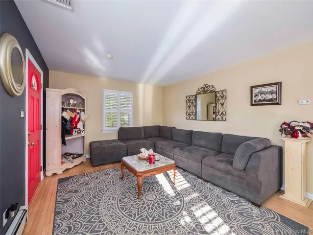 $658,000 | 4 Goebel Road, New City, NY 10956