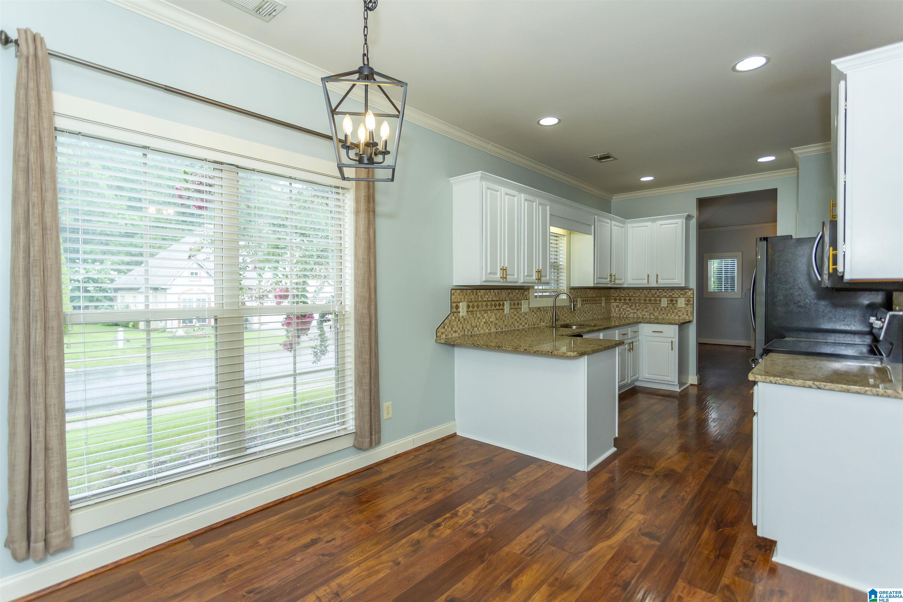 1120 Weybridge Way Pelham, AL 35124 - Photo 13 of 56