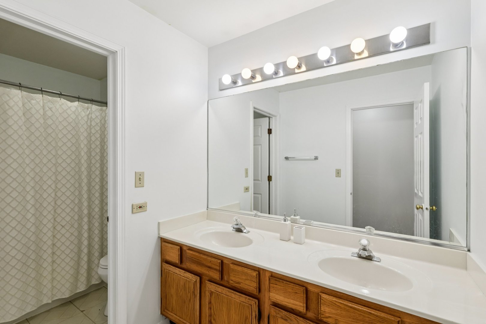 7503 Korbel Drive Gurnee, IL 60031 - Photo 28 of 42