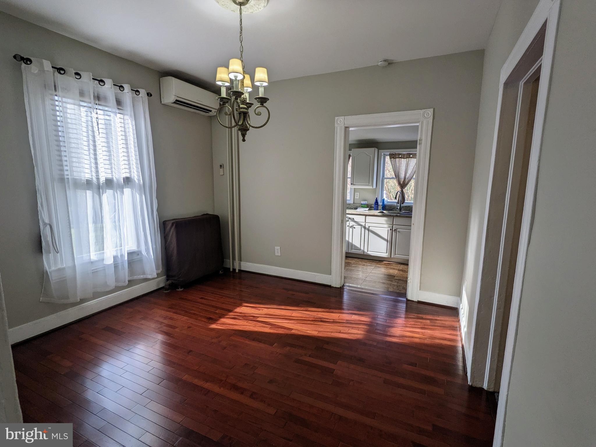 13122 Old Hanover Road Reisterstown, MD 21136 - Photo 11 of 31 Gallery Image 11