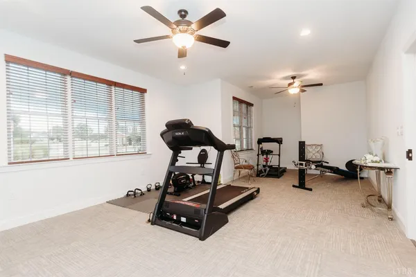 $404,900 | 180 Villa Oak Circle, Bedford, VA 24523