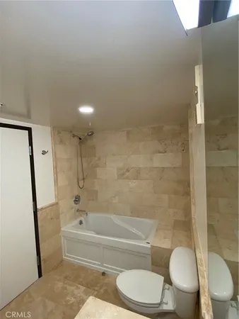 $3,600 | 35 North Raymond Avenue, Pasadena, CA 91103