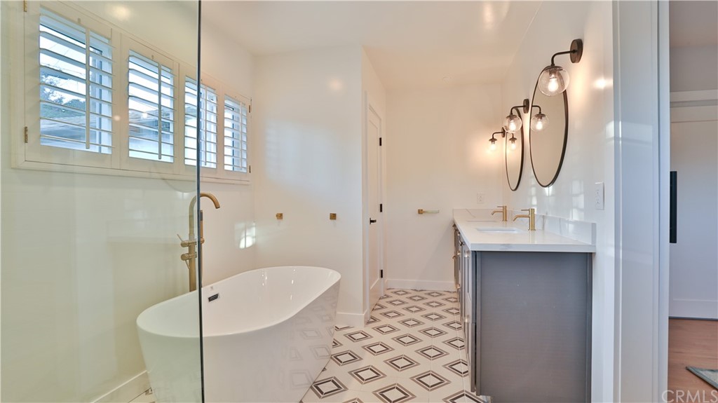 631 North Maple Street Burbank, CA 91505 - Photo 21 of 33