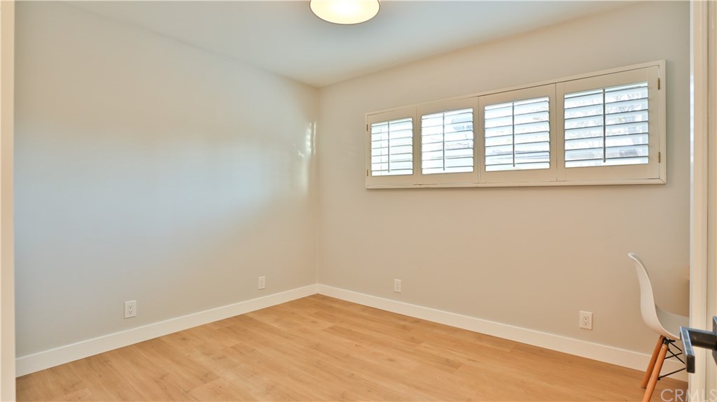 631 North Maple Street Burbank, CA 91505 - Photo 24 of 33