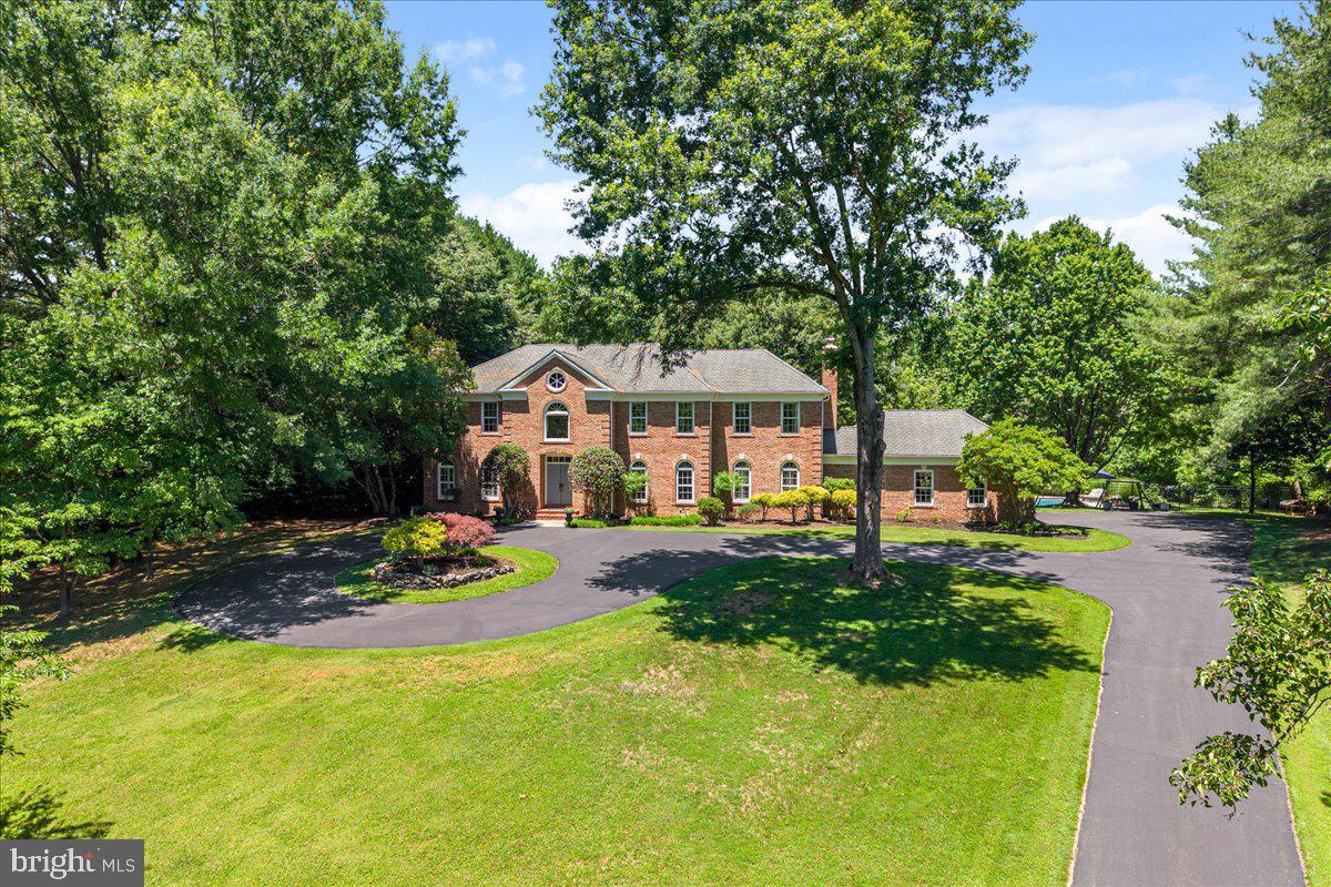 12324 Rivers Edge Drive Potomac, MD 20854 - Photo 3 of 74