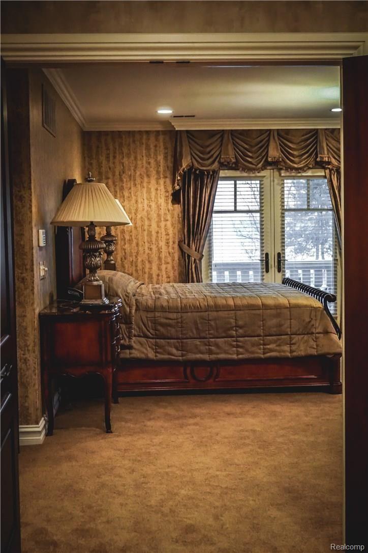 599 Lake Shore Road Grosse Pointe, MI 48236 - Photo 55 of 72 DSC03360.jpg