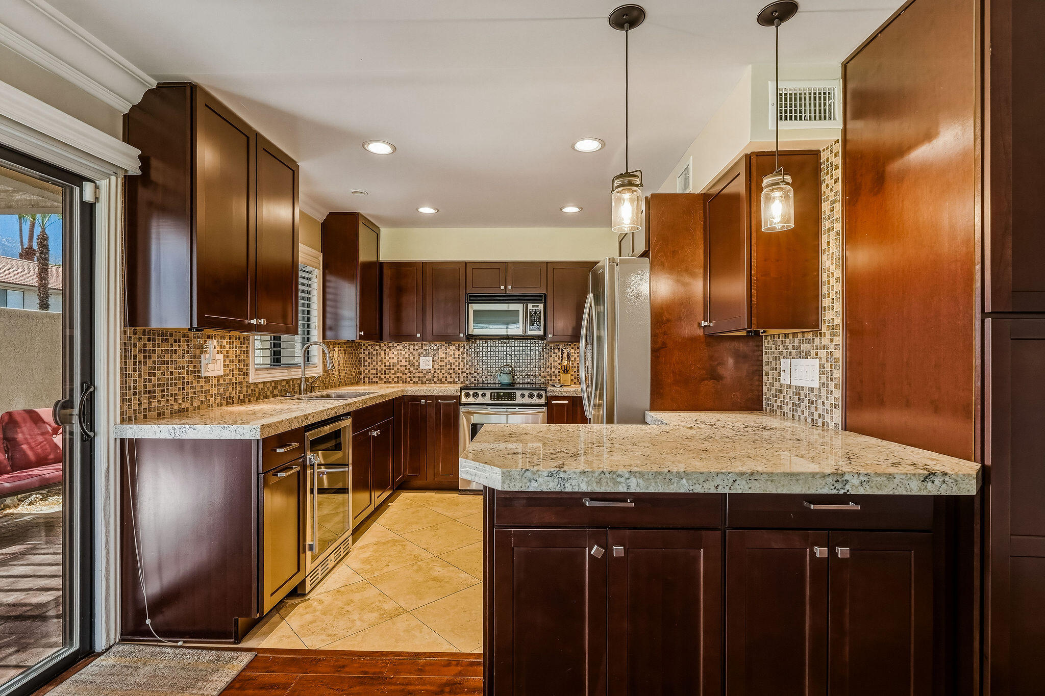 6025 Arroyo Road, Unit 8 Palm Springs, CA 92264 - Photo 15 of 50 Kitchen