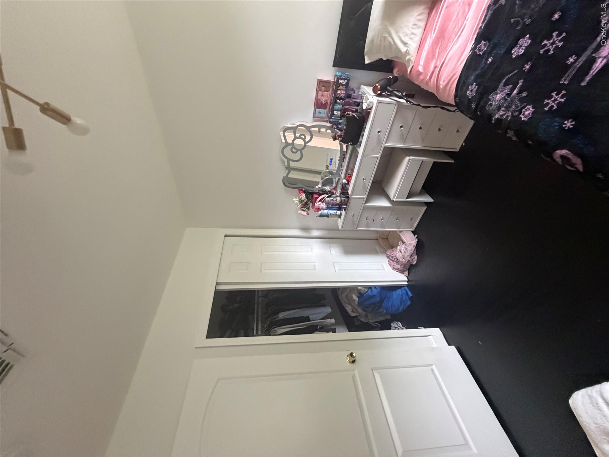 1013 Merriam Road Bay Shore, NY 11706 - Photo 17 of 27