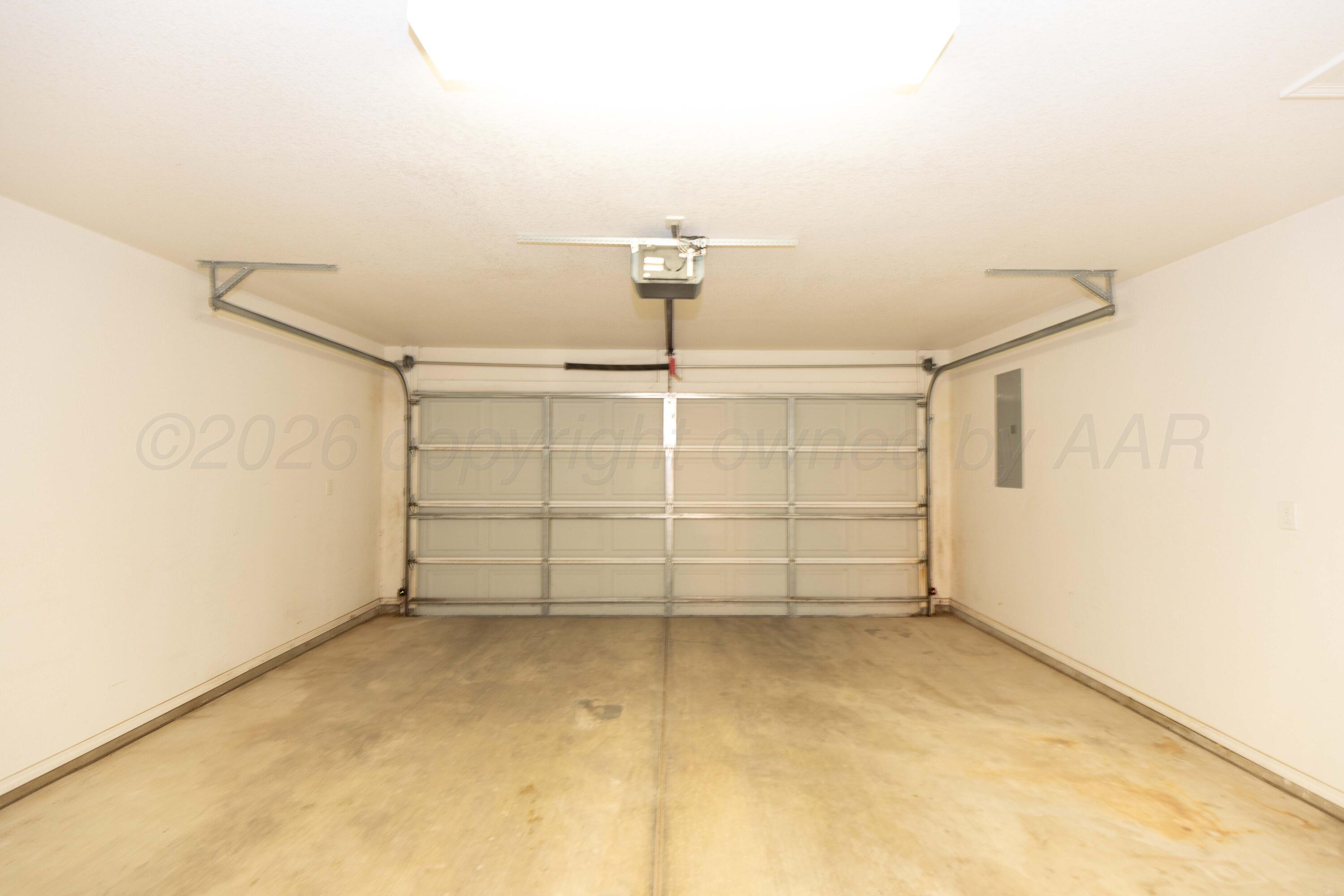 4517 Steffi Court Amarillo, TX 79110 - Photo 29 of 29 GARAGE