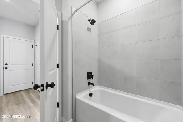 a bathroom with a tub