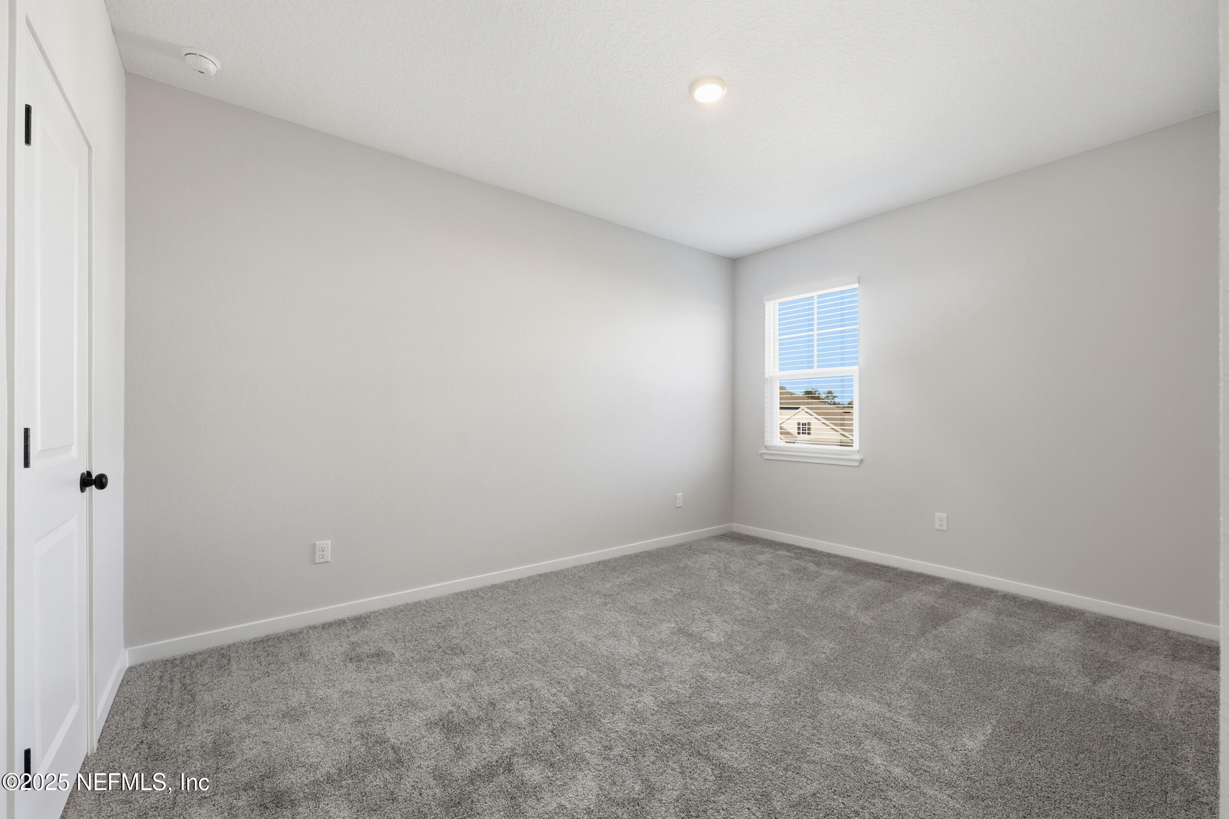 96509 Stillpoint Way Fernandina Beach, FL 32034 - Photo 26 of 32 a view of room and window