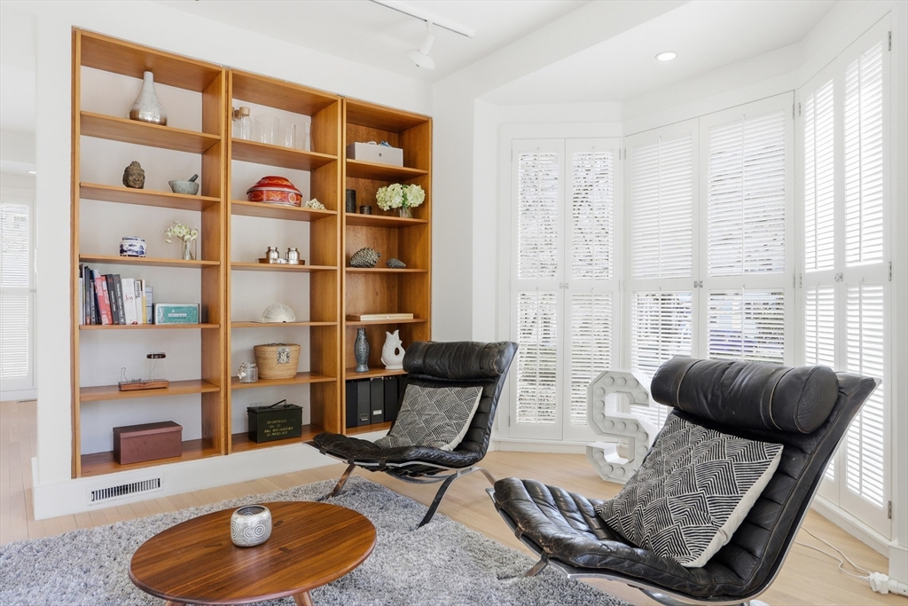 70 Reed Street Lexington, MA 02421 - Photo 13 of 41