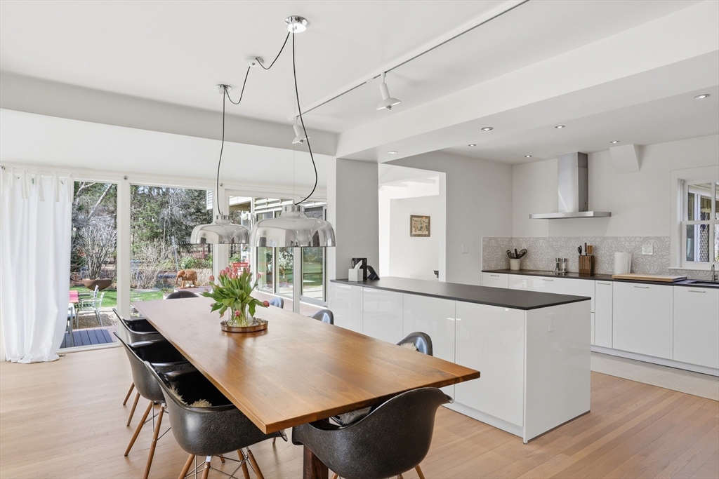 70 Reed Street Lexington, MA 02421 - Photo 17 of 41