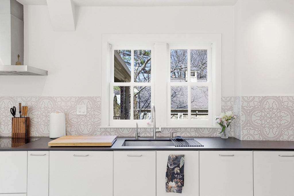 70 Reed Street Lexington, MA 02421 - Photo 19 of 41