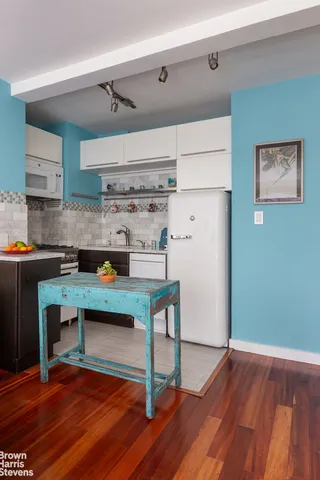 $498,000 | 105 West 13th Street, Unit 15B | West Village