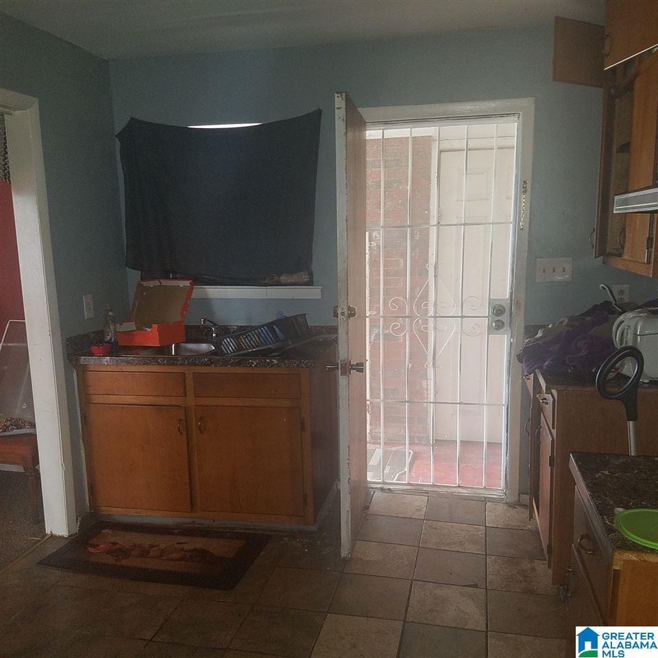 848 McCary Street Southwest Birmingham, AL 35211 - Photo 5 of 10