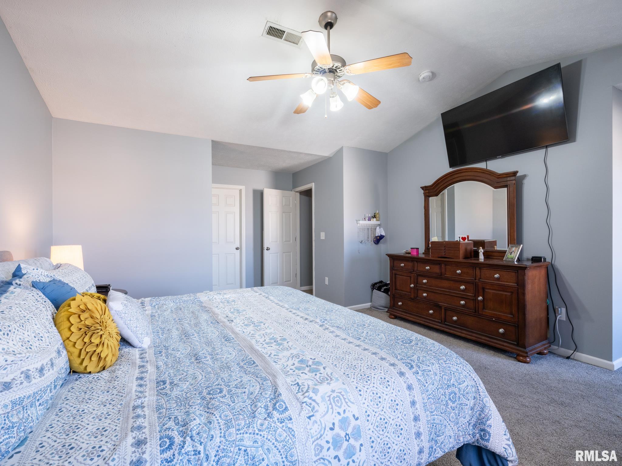 1400 Oak Ridge Washington, IL 61571 - Photo 35 of 56 Gallery Image 35