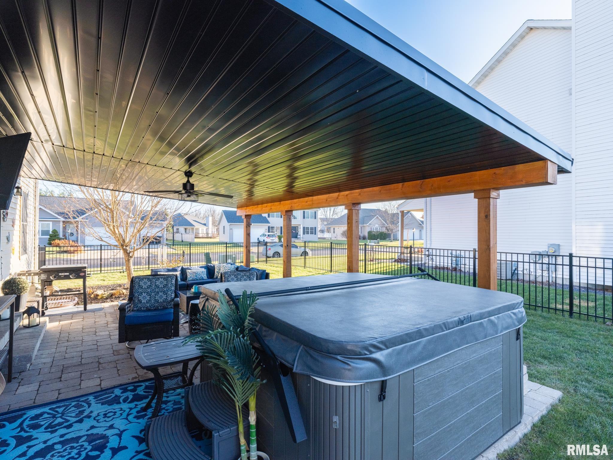 1400 Oak Ridge Washington, IL 61571 - Photo 52 of 56 Gallery Image 52