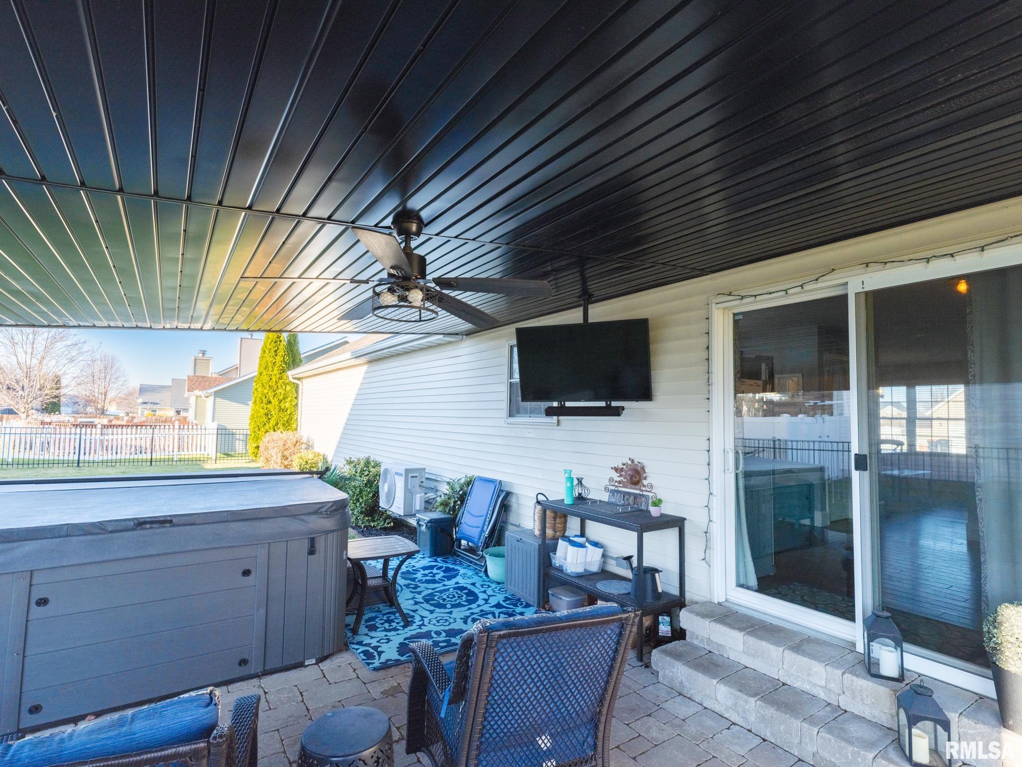 1400 Oak Ridge Washington, IL 61571 - Photo 55 of 56 Gallery Image 55