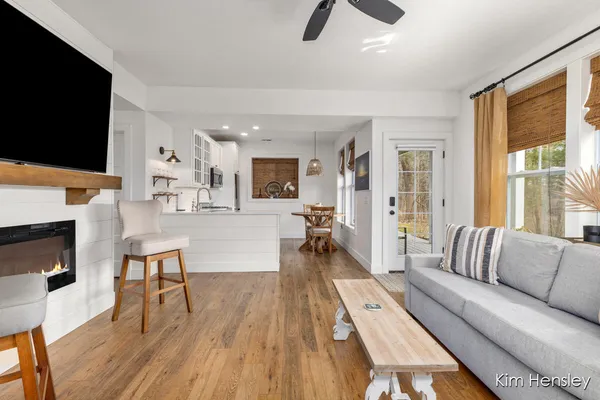 $636,000 | 12636 Point Drive, Gowen, MI 49326