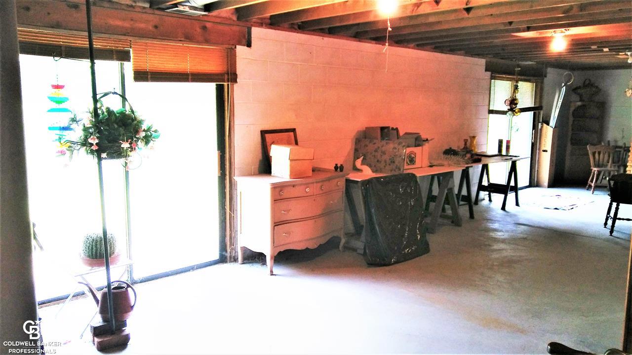 21370 30 Mile Road Ray, MI 48096 - Photo 24 of 28 31321335-23.JPG