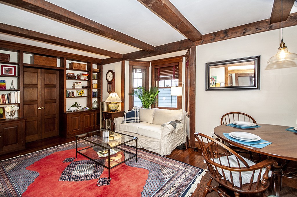 28 Ridgeway Street Quincy, MA 02170 - Photo 6 of 20 Gallery Image 6