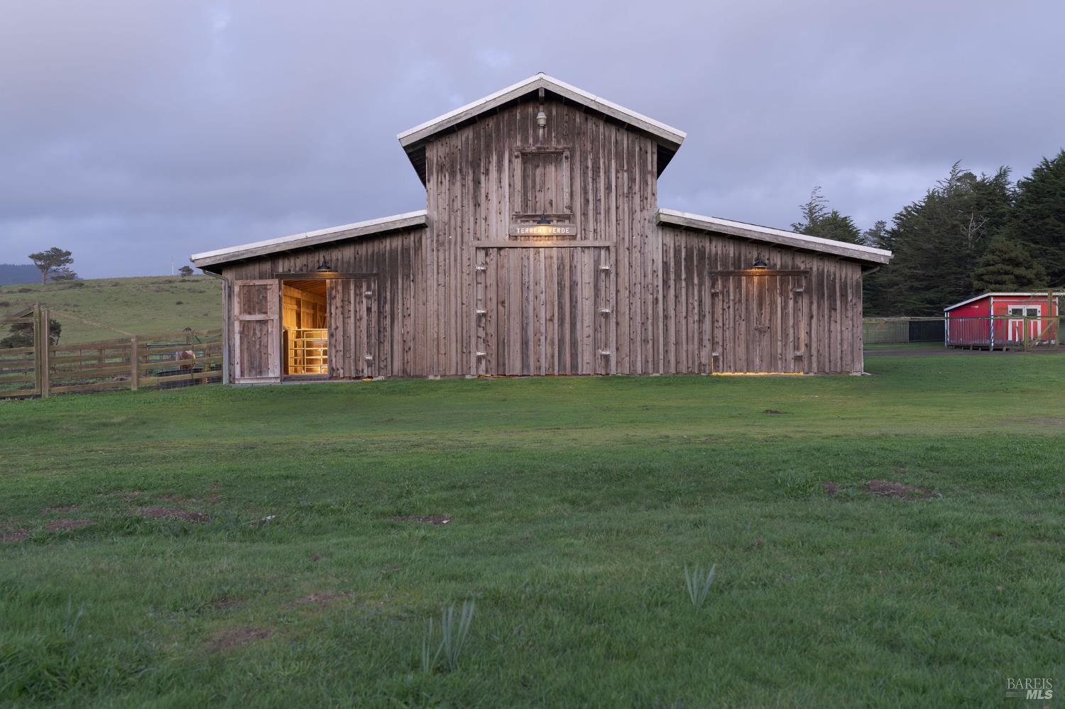 43700 Mountain View Road Manchester, CA 95459 - Photo 4 of 74