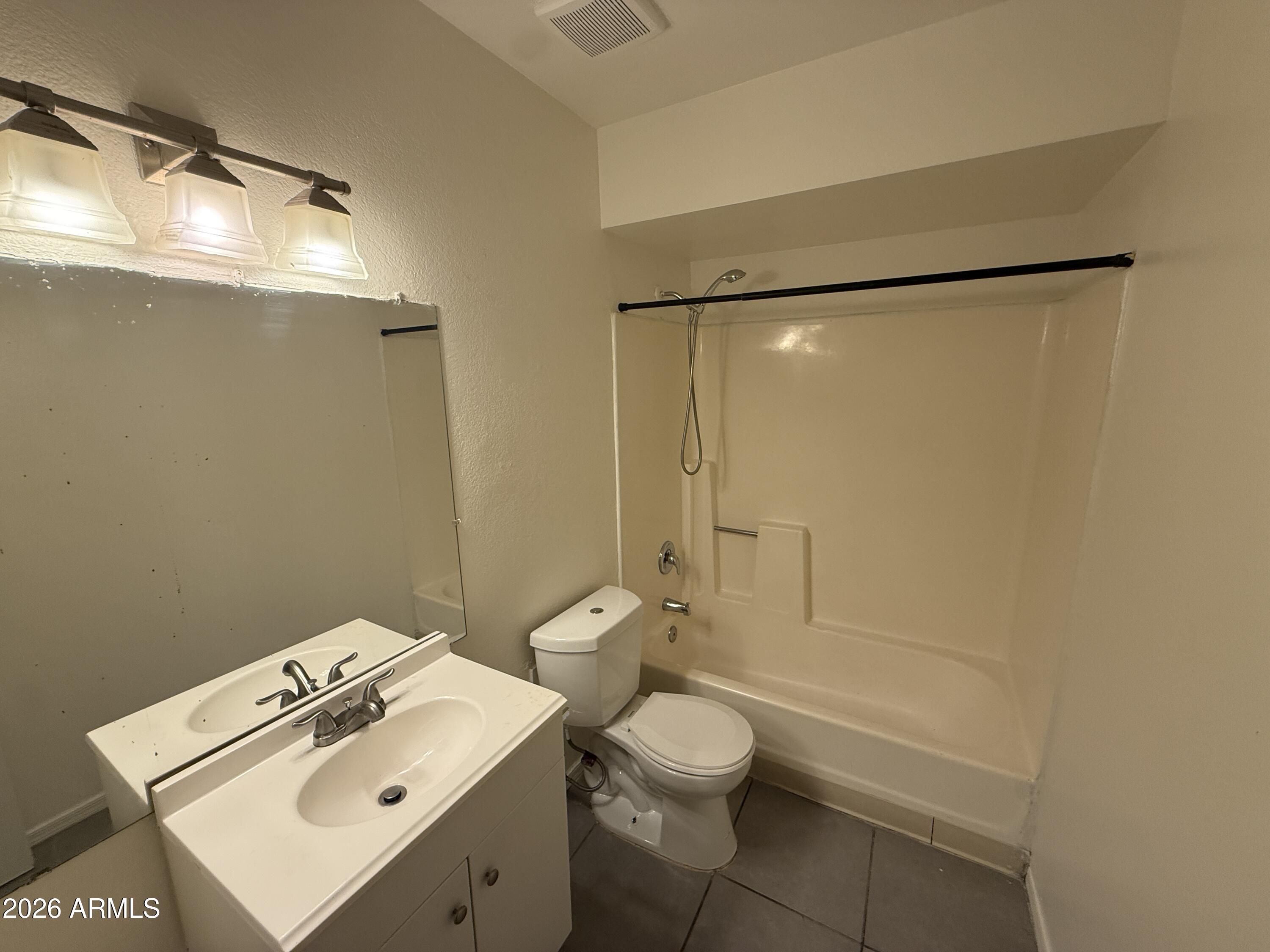 6617 West Ocotillo Road, Unit 202 Glendale, AZ 85301 - Photo 12 of 17