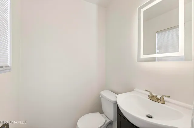 $179,000 | 4802 Lanier Avenue, Pascagoula, MS 39581